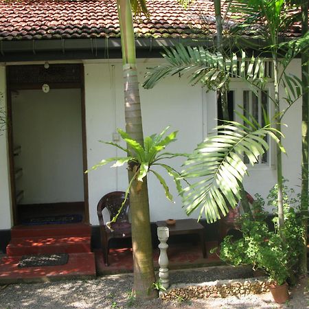 Hill Side Kings Villa  Hikkaduwa Exteriör bild